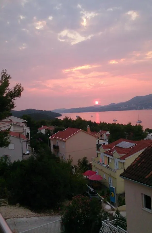 Apartments With A Parking Space Okrug Gornji, Ciovo - 12235 Trogir 0*,  Croatia